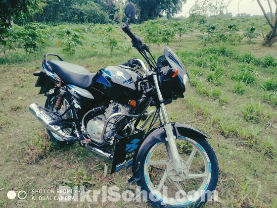 Bajaj Discover